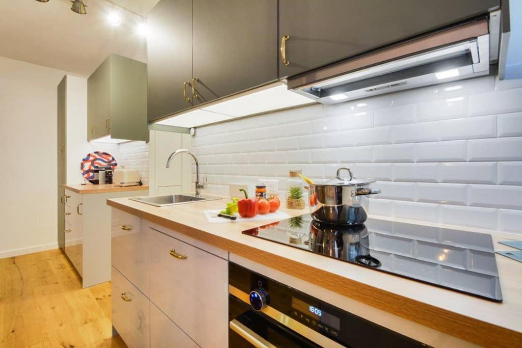 Luxueux Duplex 6 - 8Pers - Full Equipped - Republique Apartment ปารีส ภายนอก รูปภาพ