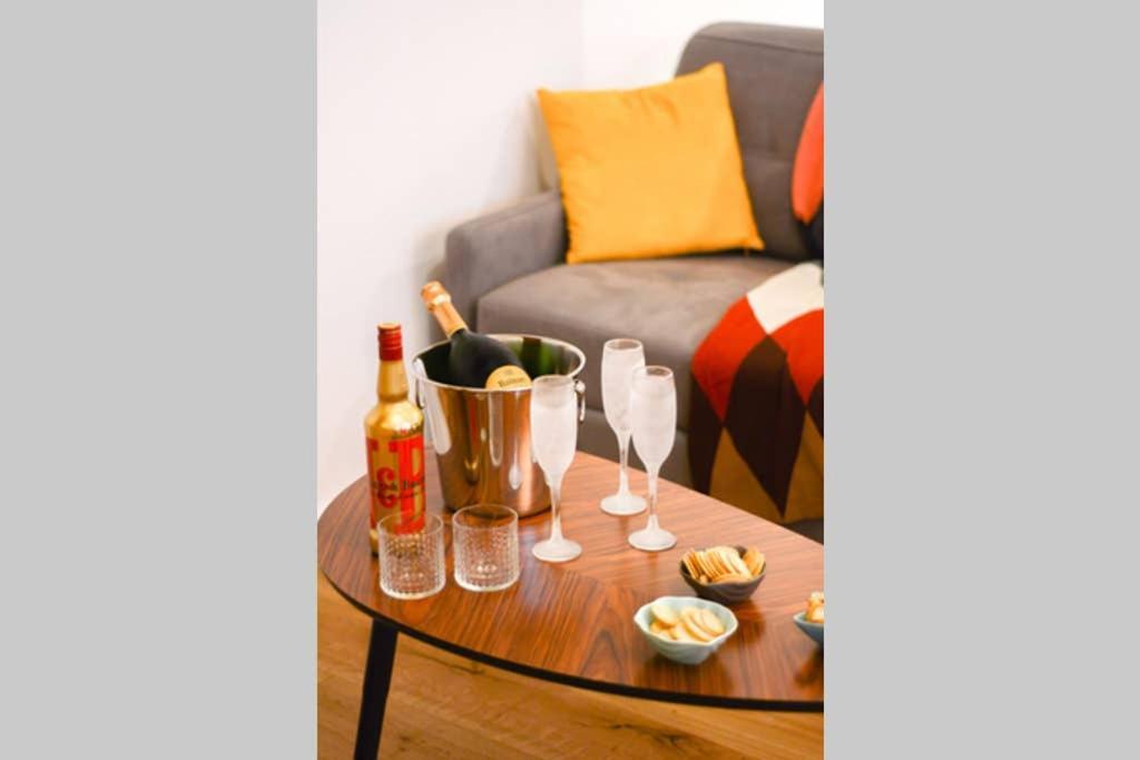 Luxueux Duplex 6 - 8Pers - Full Equipped - Republique Apartment ปารีส ภายนอก รูปภาพ